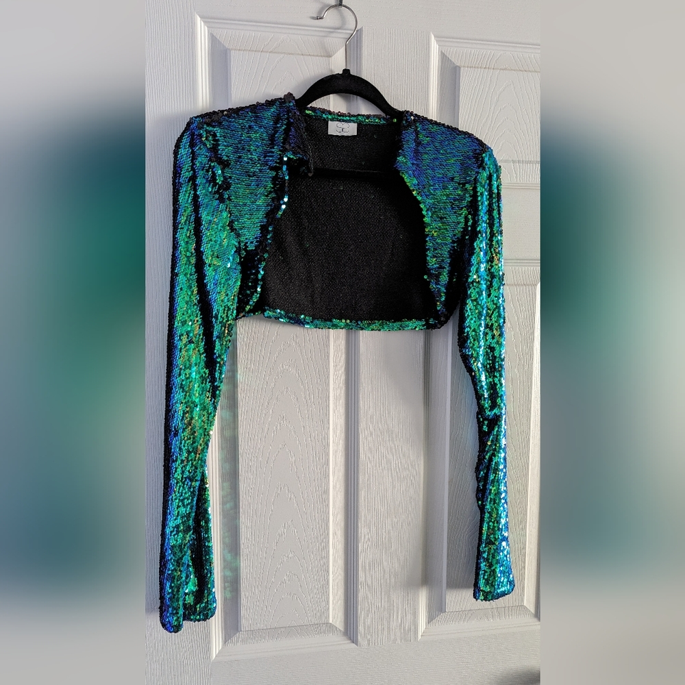 Sequence Shrug Top